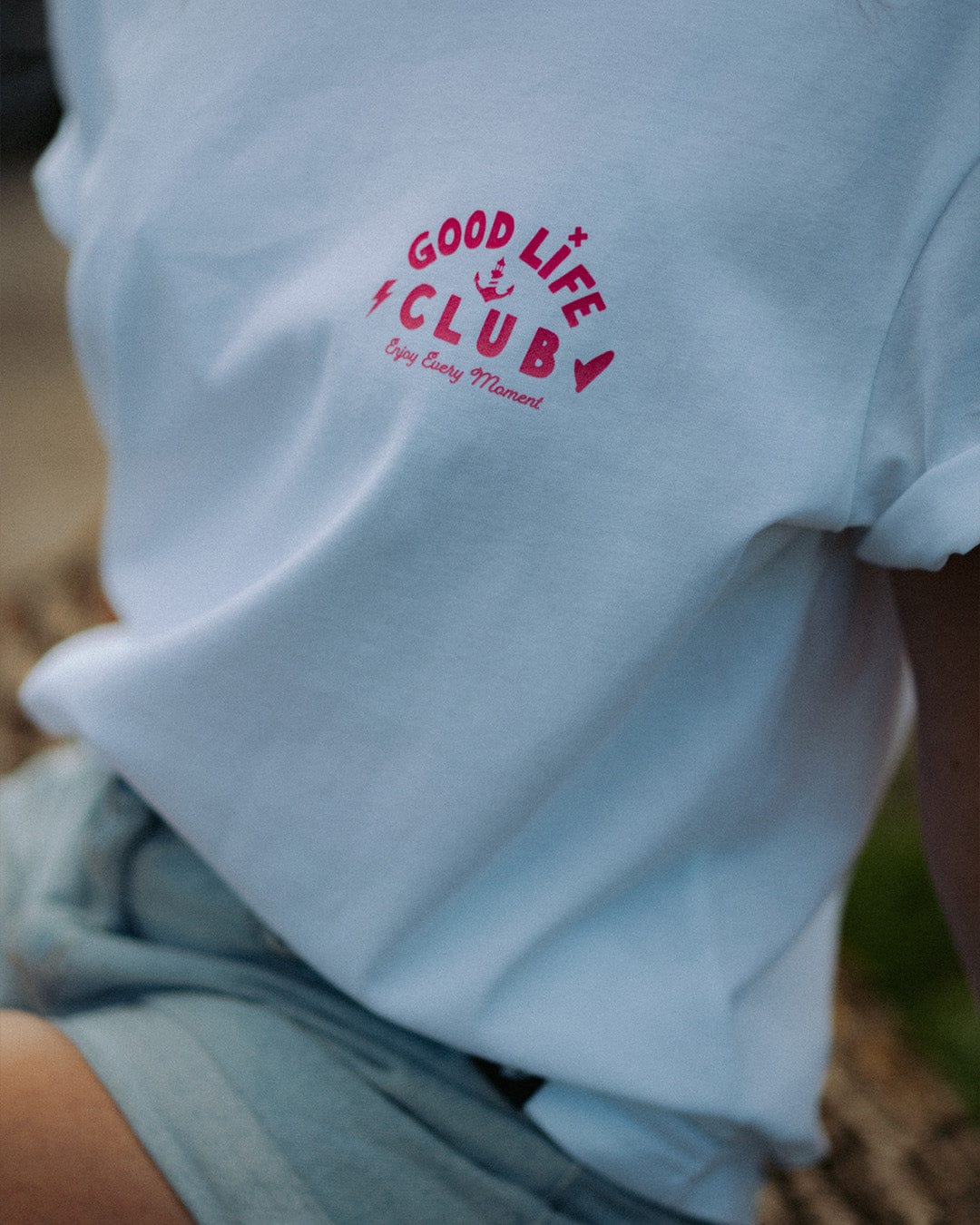 Good Life Club T-Shirt - White / Pink