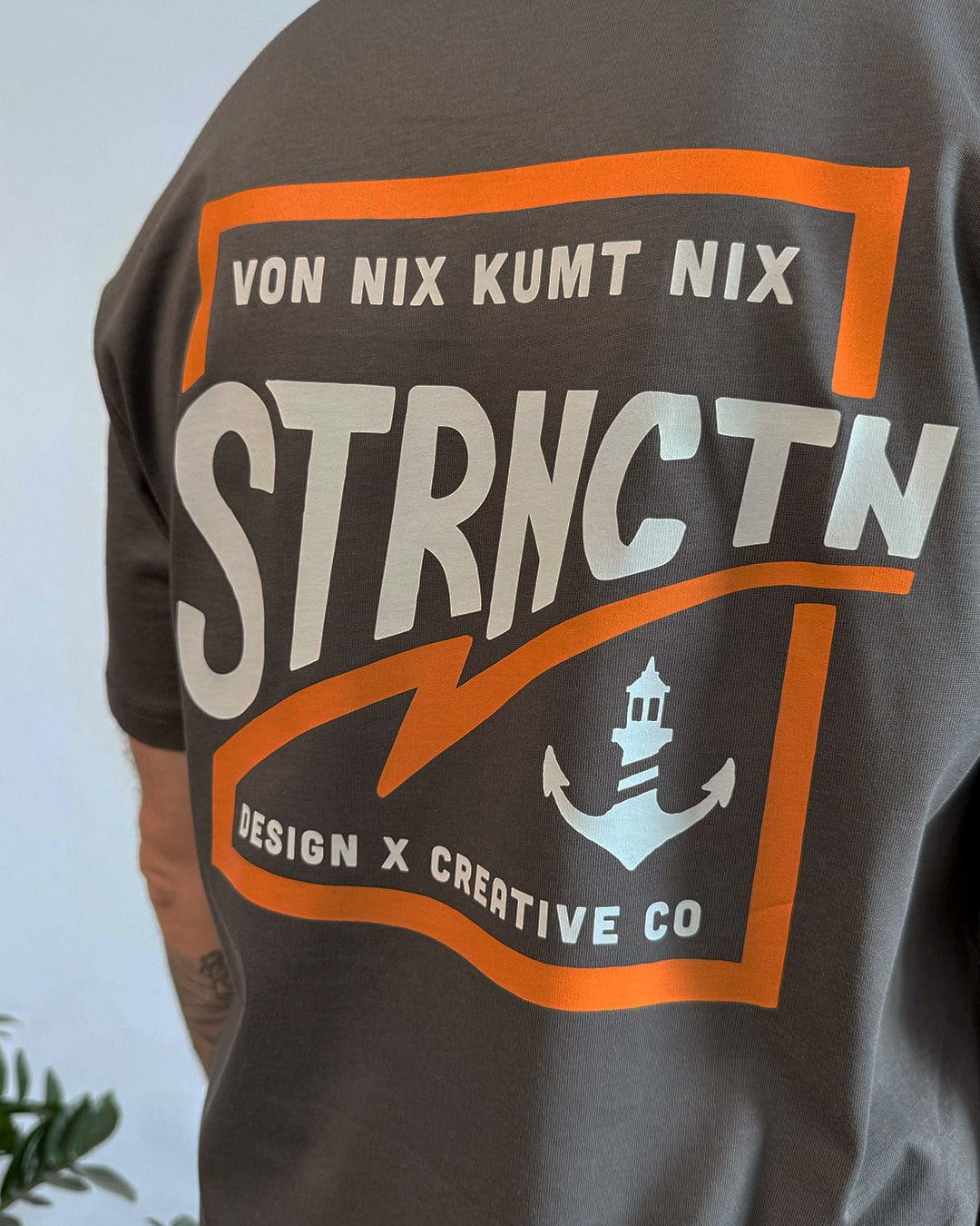 Von Nix Kumt Nix Box Organic T-Shirt - Anthracite